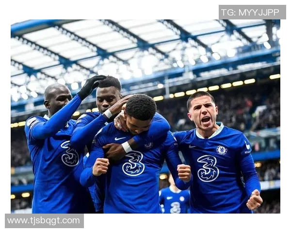 今日趣图:切尔西强势崛起化身红军助力英超 谁还能撼动双红会的地位 今日趣图:切尔西强势崛起化身红军助力英超 谁还能撼动双红会的地位