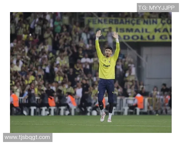 罗马诺长文力挺马奎尔：面对质疑坚持梦想，别让外界定义你的未来